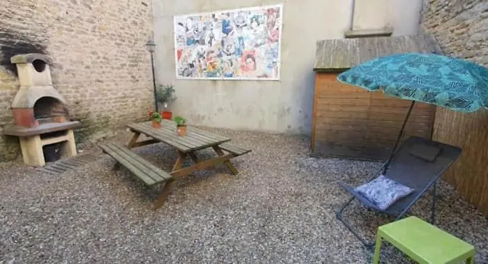 House & Patio By Melrose * Arromanches-les-Bains